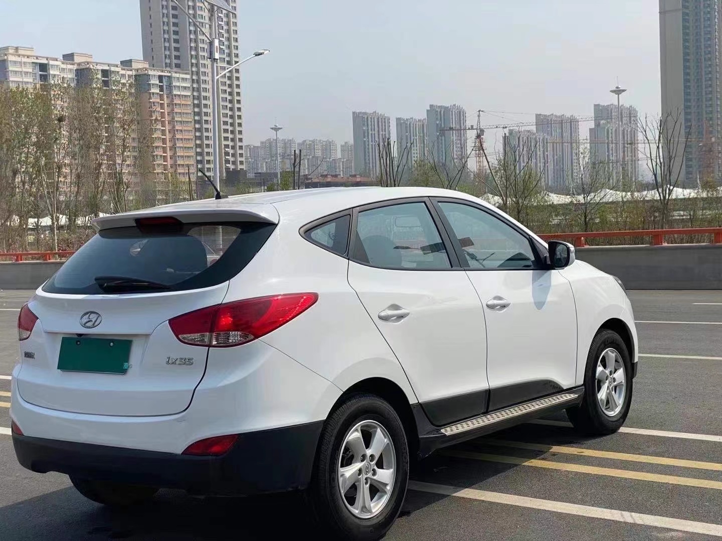 无 变速箱:无 排量: 车辆描述      《福利出库》  15年现代ix3手动